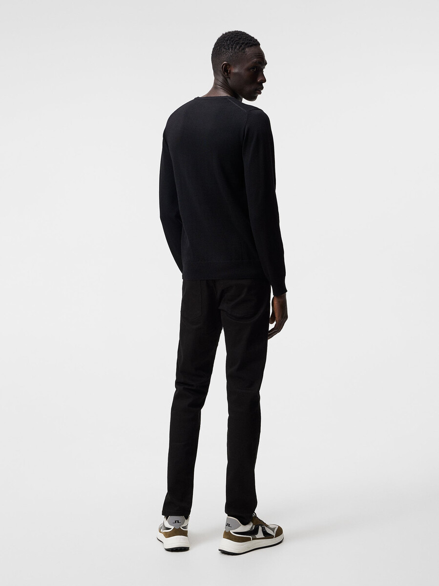 lyle merino crew neck sweater